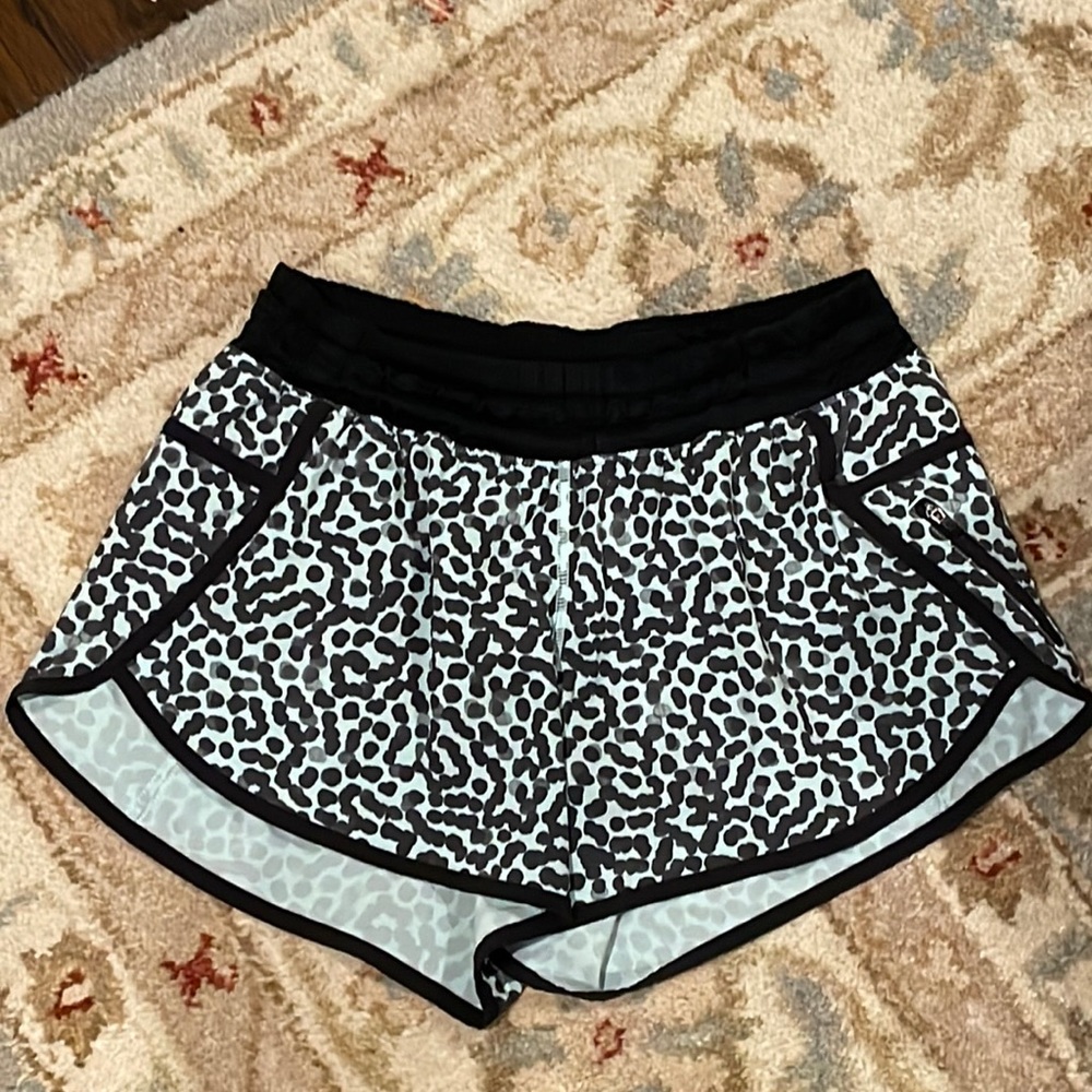 Lululemon Tracker Shorts in size 8